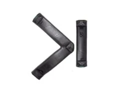 Free-V Foil Strap Set / Strap V -Vague Surfing Oceane Boutique free v foil strap set strap v north kiteboarding 2