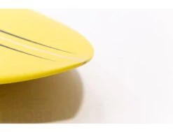 Lorentz - La Côte - Color Yellow - 7'0 X 21.5" X 3" - 49.1 L - Thruster - Futures 31 Lorentz - La Côte - Color Yellow - 7'0 X 21.5" X 3" - 49.1 L - Thruster - Futures -Vague Surfing Oceane Boutique lorentz la cote color yellow 70 x 215 x 3 491 l thruster futures pukas 9