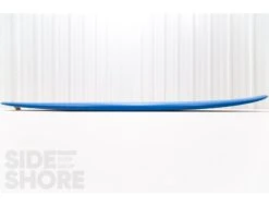 Mid One - 7'6 X 21 1/2" X 2 7/8" - 53 L - Thruster - FCS II -Vague Surfing Oceane Boutique mid one blue 76 x 21 12 x 2 78 53 l thruster fcs ii blanks 7