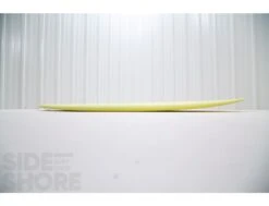 Plus - Yellow - 7'0" X 23" X 3 1/2" - 68 L - Thruster - Futures 26 Plus - Yellow - 7'0" X 23" X 3 1/2" - 68 L - Thruster - Futures -Vague Surfing Oceane Boutique plus yellow 70 x 23 x 3 12 68 l thruster futures indio 4