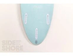 Racer - Grom Aqua Blue - 4'11 X 19 2/8" X 2 1/2" - 22 L -Vague Surfing Oceane Boutique racer grom aqua blue 411 x 19 x 2 18 225 l indio 15