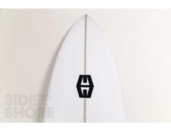 Hurricane THE FALCON - 5'6 X 19" 1/2 X 2" 3/8 - 28,7 L - Futures - Thruster -Vague Surfing Oceane Boutique the falcon 56 x 19 12 x 2 38 287 l futures thruster hurricane 17
