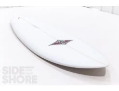 Tiburon - Clear - 5'6 X 21 3/8" X 2 9/16" - 34.4 L - Twin - Futures -Vague Surfing Oceane Boutique tiburon clear 56 x 21 38 x 2 916 344 l twin futures bear surfboards 3